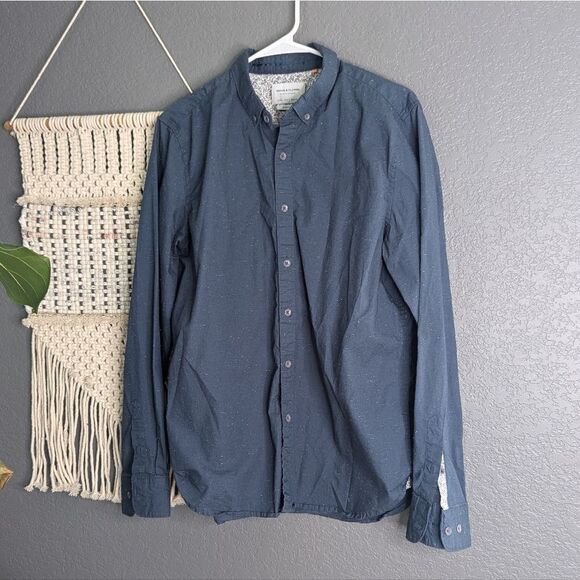 Denim Flower Button Down Long Sleeve Shirt Size Large Slim Fit - Picture 1 of 6